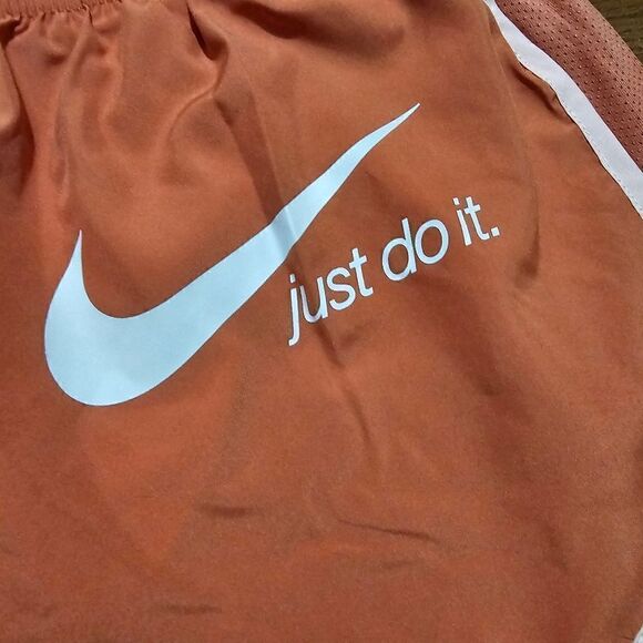 Nike Icon Clash Running Shorts Women's M Dri-Fit Just Do It Swoosh DM7729-827 - Picture 3 of 8